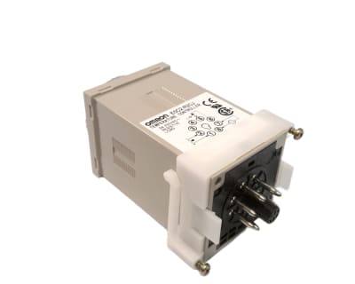 OMRON E5C2-R20J 100-120VAC 0-200