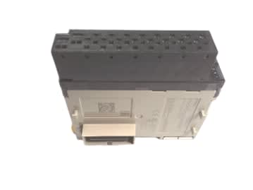 OMRON CJ1W-OC201(SL)