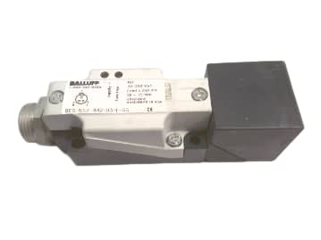 BALLUFF BES-517-442-U3-L-S5