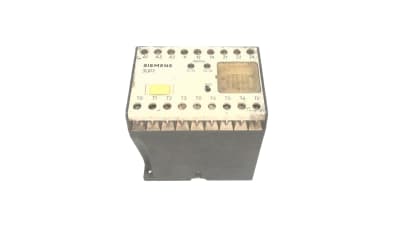SIEMENS 3UP7004