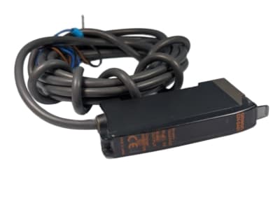 OMRON E3X-DA51