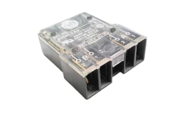 ALLEN BRADLEY 800M-XA2