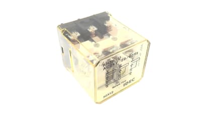 IDEC RH3B-UAC24