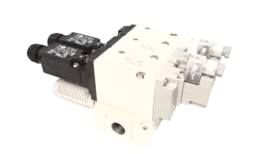 SMC VP744-5DZ1-04F-M-X585