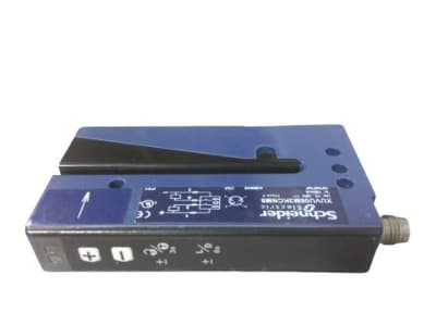 SCHNEIDER ELECTRIC XUVU06M3KCNM8