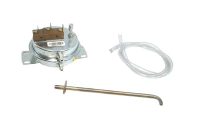 UNITED TECHNOLOGIES CRSTATUS003B01