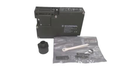 SCHMERSAL AZM 161CC-12/12RK-024