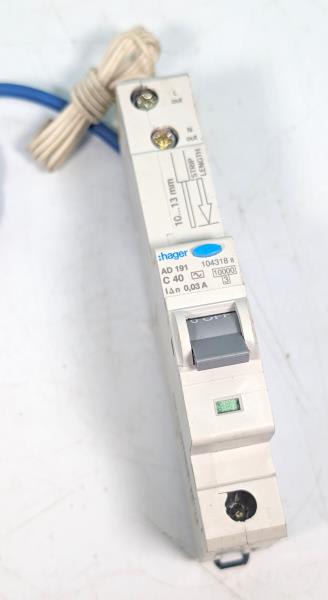HAGER 104318