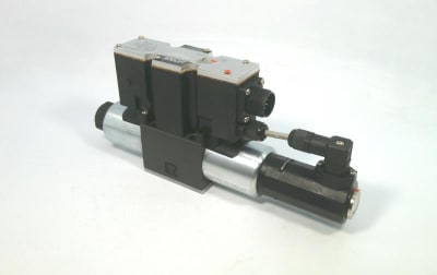 HYVAIR DPGEE-6-3C2-32-D24-DF31-B1-16E