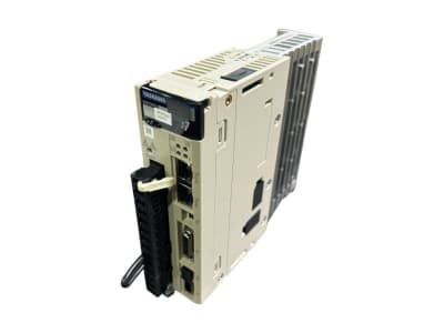 YASKAWA ELECTRIC SGD7S-2R8AQ0A000F51