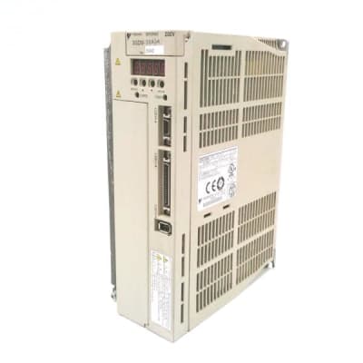 YASKAWA ELECTRIC SGDM-30ADA