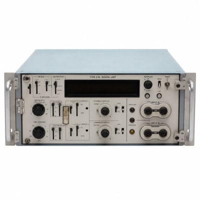 TEKTRONIX 230