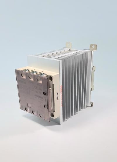 OMRON G3PB-245B-2N-VD-AC100-240