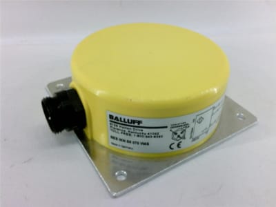 BALLUFF BES02T0