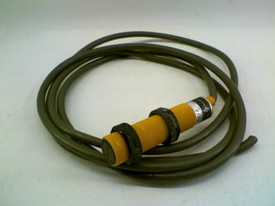 OMRON E3F-R2Z2