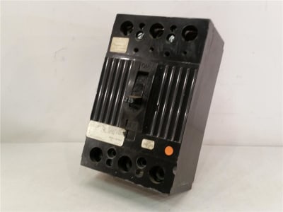SCHNEIDER ELECTRIC CQD32225