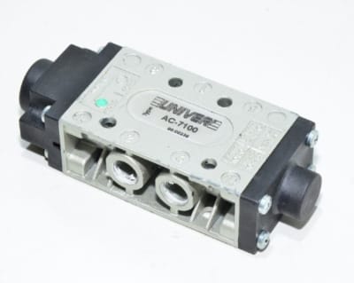 UNIVER GROUP AC-7100