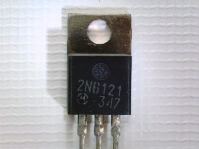 MOTOROLA SOLUTIONS 2N6121