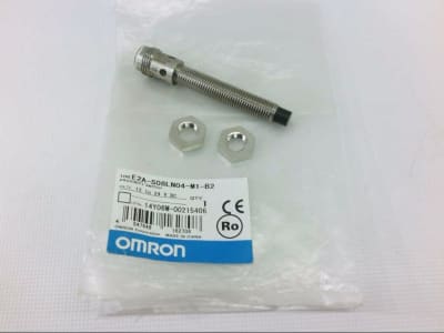 OMRON E2A-S08LN04-M1-B2