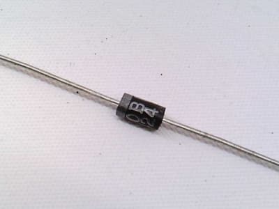VISHAY EGP20B-E3/54