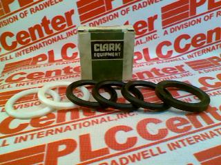 CLARK EQUIPMENT 1831043