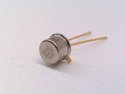 ANALOG DEVICES IC589JH