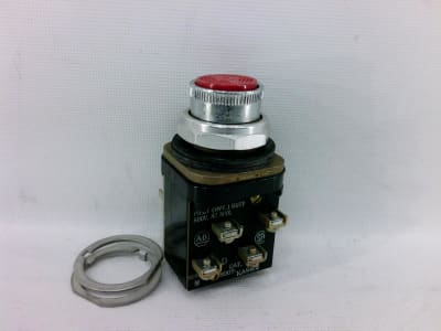 ALLEN BRADLEY 800T-KA6B3