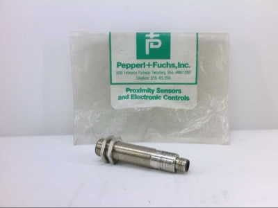 PEPPERL & FUCHS 0J2000-18GM-E2-V1