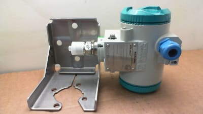 SIEMENS 7MF4033-1GA00-2BB1-Z