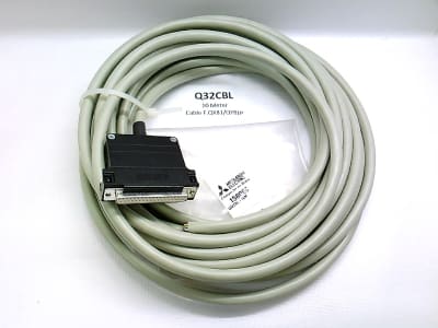 MITSUBISHI Q32CBL-10M