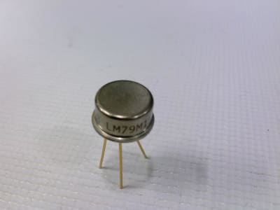 NATIONAL SEMICONDUCTOR LM79M15CH