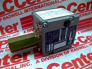SCHNEIDER ELECTRIC 9012-ACW-22-M11