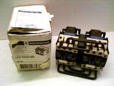 SCHNEIDER ELECTRIC LC2-D3201-M5