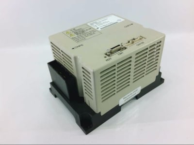 YASKAWA ELECTRIC SGDR-SDA710A01BY29