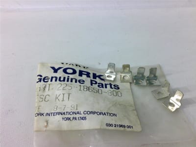 JOHNSON CONTROLS 225-18650-800