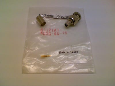 AMPHENOL B1121A1-ND3G-6U-75