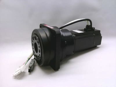 YASKAWA ELECTRIC SGMAH-03DBAGB01