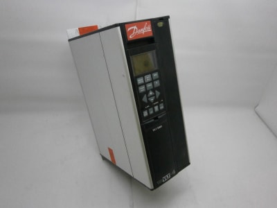 DANFOSS VLT5006-P-T5-B20-EB-R3-DL-F00-A00-C0