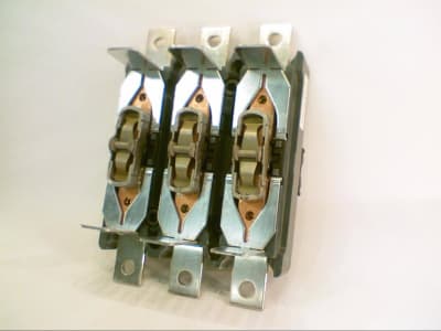 SCHNEIDER ELECTRIC LA5-FJ231
