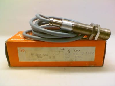 EUCHNER 010241