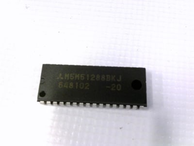 MITSUBISHI M5M51288BKJ20