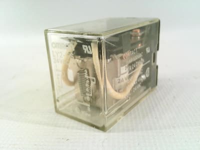 OMRON LY2-US-AC24