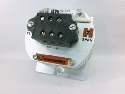 MOORE INDUSTRIES MVX/0-1MA/4-20MA/12-42DC-RF-FL