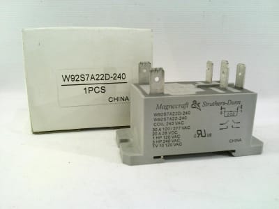SCHNEIDER ELECTRIC W92S7A22D-240