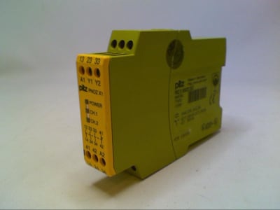 PILZ PNOZX1-24VAC-DC-3S1O