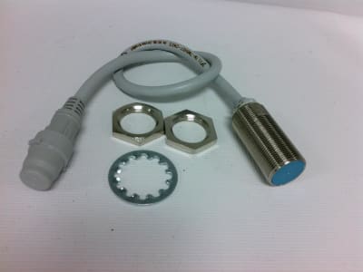 AZBIL CORPORATION FL7M-7W6HDT-CN03