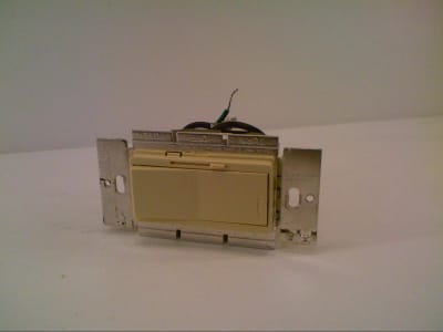 LUTRON DVLV-10P