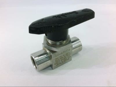 SWAGELOK SS-43VF4