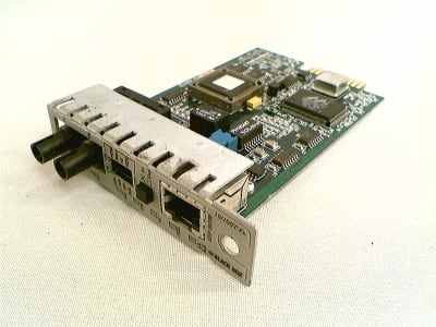 BLACK BOX CORP 10/100T-FX