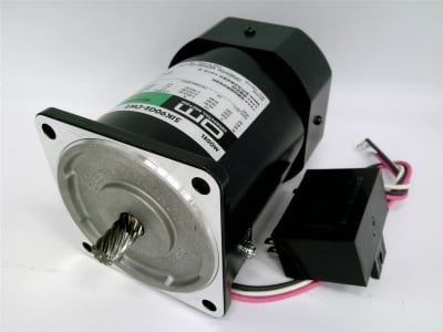 ORIENTAL MOTOR 5IK90GE-CW2E